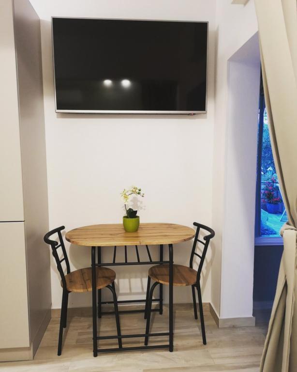 Apartments Rina - Kneze ราชิตเช ภายนอก รูปภาพ