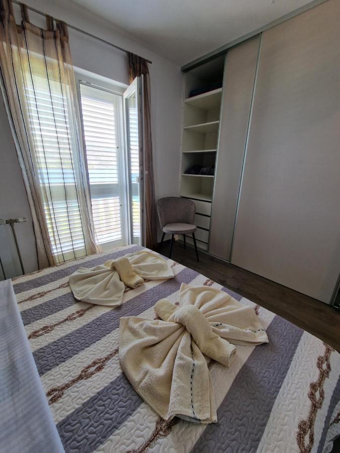 Apartments Rina - Kneze ราชิตเช ภายนอก รูปภาพ